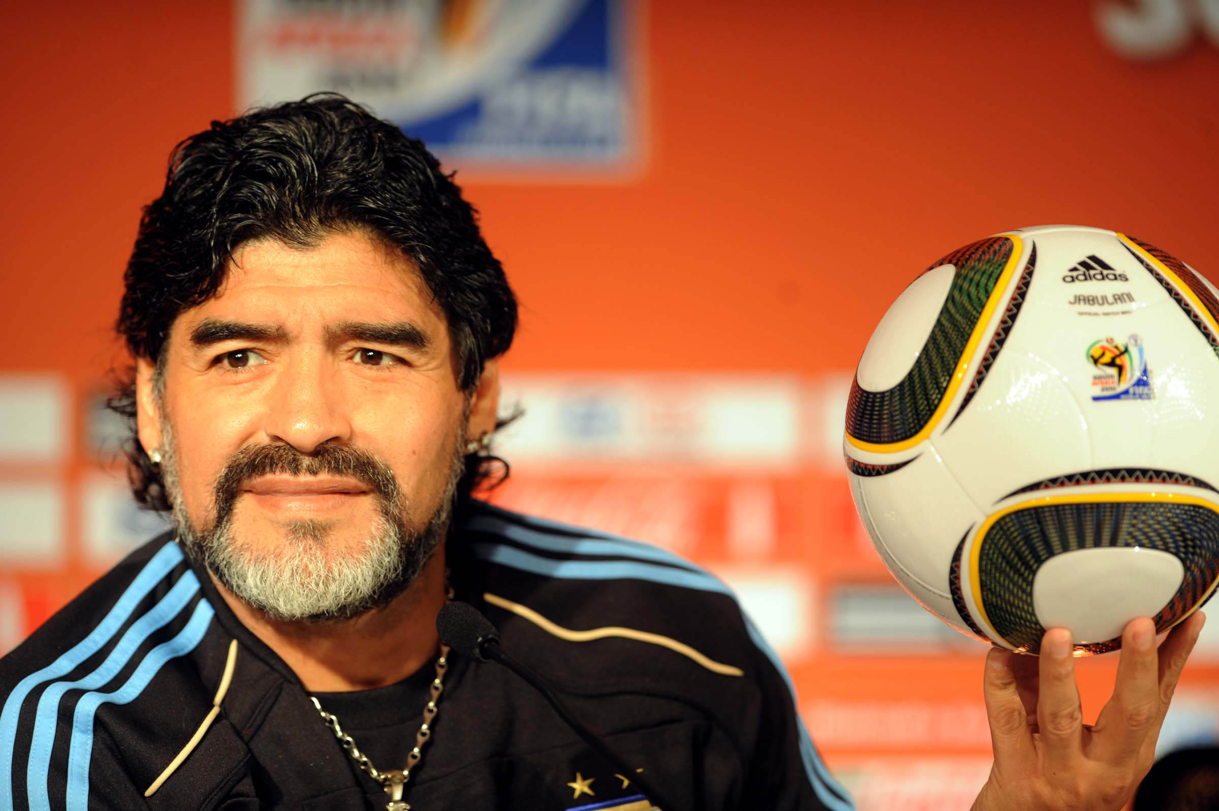 Guardiola, Mourinho y Zidane despiden a Diego Maradona